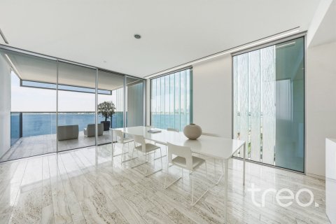 Apartment de 4 dormitorios en Palm Jumeirah, UAE No. 206069 8