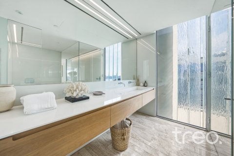 Apartment de 4 dormitorios en Palm Jumeirah, UAE No. 206069 19