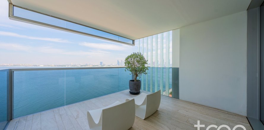 Apartment de 4 dormitorios en Palm Jumeirah, UAE No. 206069