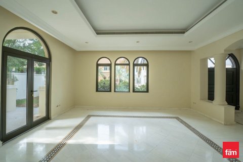6 bedrooms Villa in Palm Jumeirah, UAE No. 147897 6