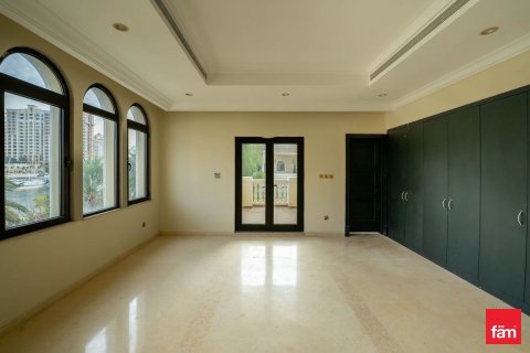 6 bedrooms Villa in Palm Jumeirah, UAE No. 147897 7