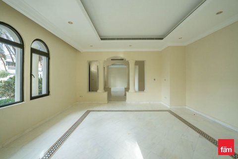 6 bedrooms Villa in Palm Jumeirah, UAE No. 147897 8