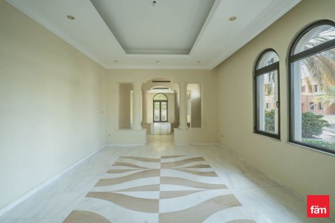 6 bedrooms Villa in Palm Jumeirah, UAE No. 147897 25