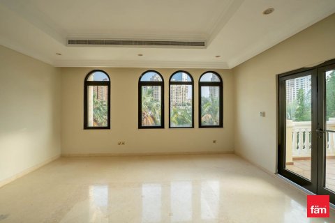 6 bedrooms Villa in Palm Jumeirah, UAE No. 147897 21
