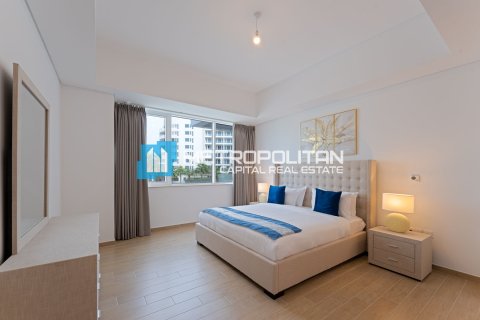 Квартира с 3 спальнями  №133045 14