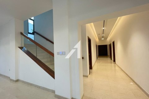 Villa de 5 dormitorios en Mohammed Bin Rashid City, UAE No. 143005 11