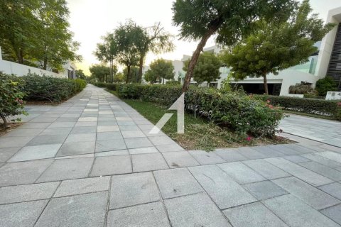 Villa de 5 dormitorios en Mohammed Bin Rashid City, UAE No. 143005 8