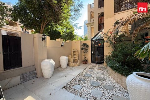 Apartment de 2 dormitorios en Old Town, UAE No. 103373 19