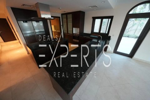 Villa de 4 dormitorios en  Saadiyat Island, UAE No. 205284 8