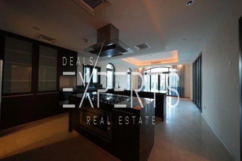 Villa de 4 dormitorios en  Saadiyat Island, UAE No. 205284 4