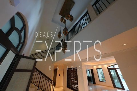 Villa de 4 dormitorios en  Saadiyat Island, UAE No. 205284 11