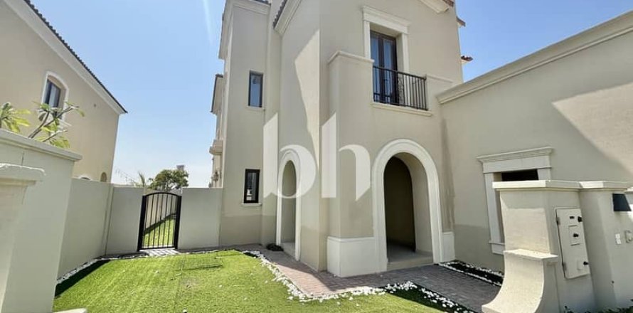 Villa de 3 dormitorios No. 115731