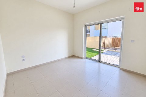 3 bedrooms Apartment in Dubai, UAE No. 208158 10