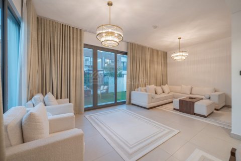 Villa de 4 dormitorios en Aura, UAE No. 151446 4