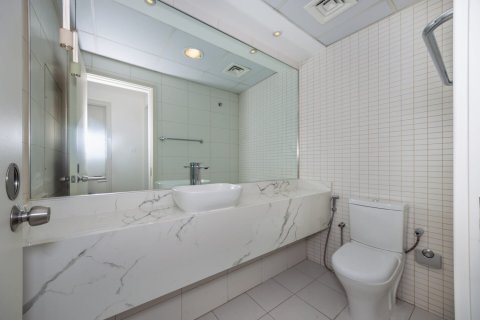 1 bedroom Apartment in Dubai Media City, UAE No. 151440 9