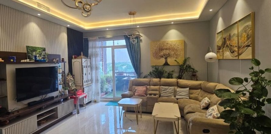 2 bedrooms Apartment in Motor City, UAE No. 151444