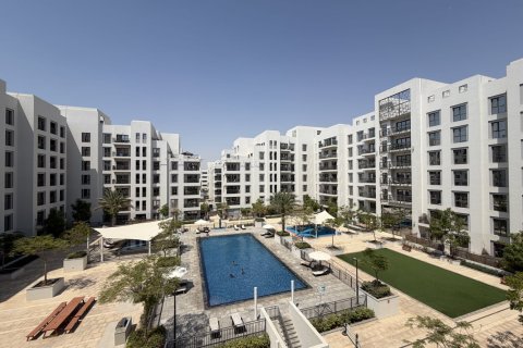 3 bedrooms Apartment in Zahra Apartments, UAE No. 165035 7
