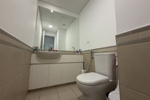 3 bedrooms Apartment in Zahra Apartments, UAE No. 165035 24