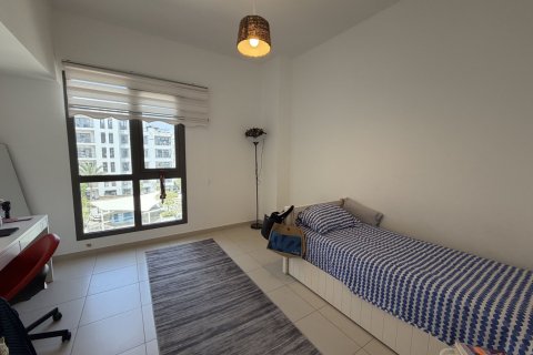 3 bedrooms Apartment in Zahra Apartments, UAE No. 165035 13