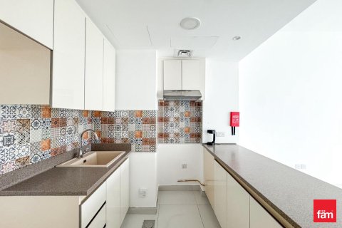 1 bedroom Apartment in Motor City, UAE No. 170145 8