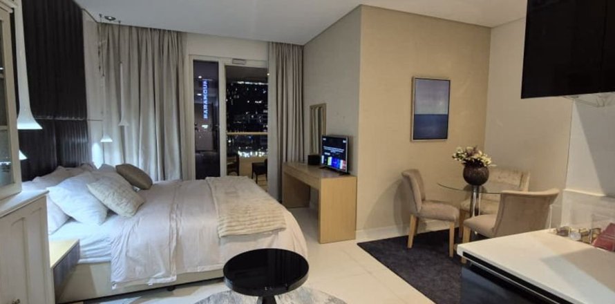 Studio Apartment in Business Bay, UAE No. 170141