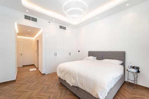 Квартира с 3 спальнями в Дубай, ОАЭ №147013 17