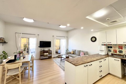 Квартира с 2 спальнями в Golf City, ОАЭ №147014 8