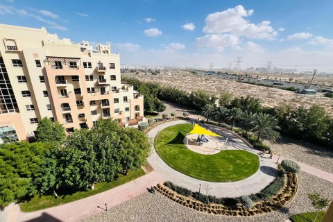 Квартира с 2 спальнями в Golf City, ОАЭ №147014 19