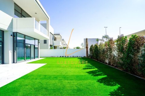 Villa de 4 dormitorios en Murooj Al Furjan, UAE No. 143863 10
