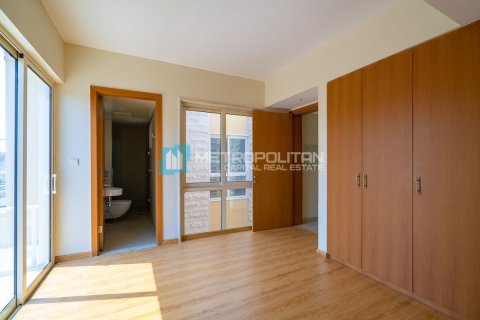 Villa de 4 dormitorios  No. 134588 9