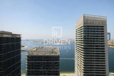Квартира с 3 спальнями в EMAAR Beachfront, ОАЭ №209844 22
