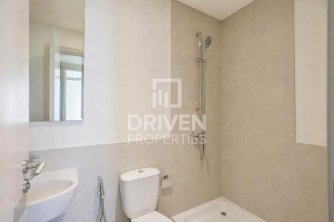 Квартира с 3 спальнями в EMAAR Beachfront, ОАЭ №209844 20