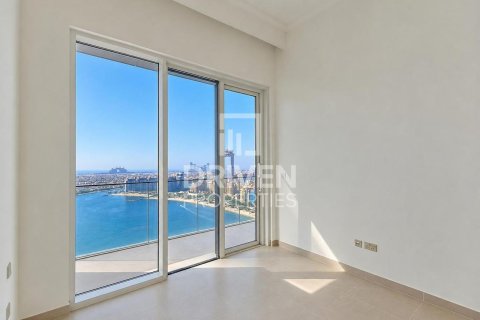 Квартира с 3 спальнями в EMAAR Beachfront, ОАЭ №209843 3