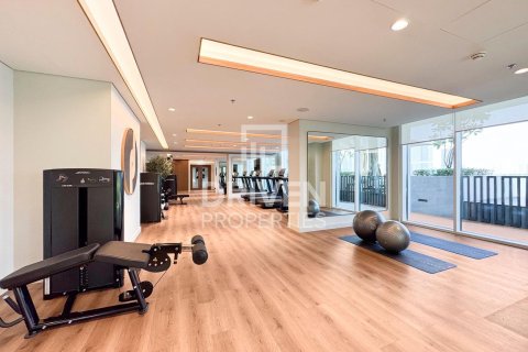 Квартира с 3 спальнями в EMAAR Beachfront, ОАЭ №209843 21
