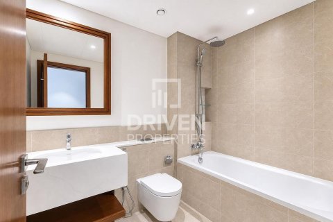 Квартира с 3 спальнями в EMAAR Beachfront, ОАЭ №209843 19