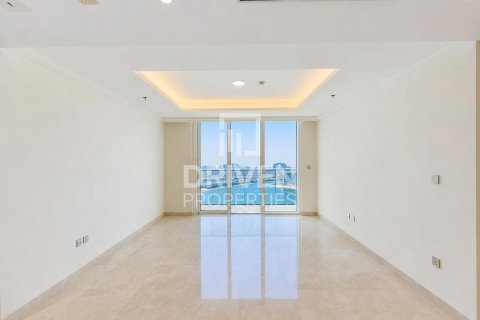 Квартира с 3 спальнями в EMAAR Beachfront, ОАЭ №209843 4