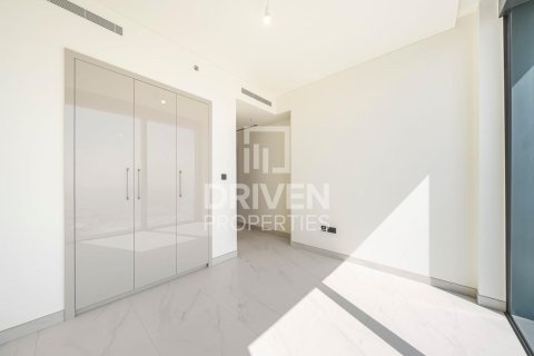 Квартира с 3 спальнями  №121395 12