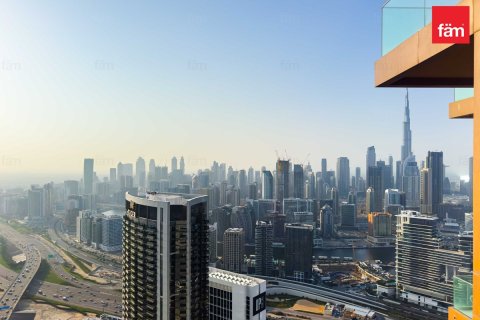 Квартира с 1 спальней в Бизнес-Бэй, ОАЭ №135911 10