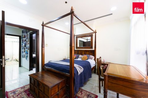 Townhouse de 4 dormitorios en Dubai, UAE No. 135913 12