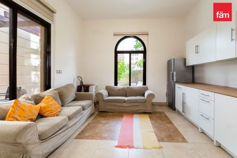 4 bedrooms Villa in Dubai, UAE No. 88857 14