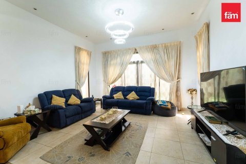 4 bedrooms Villa in Dubai, UAE No. 88857 8
