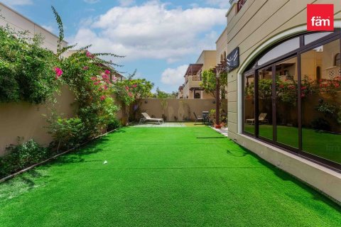4 bedrooms Villa in Dubai, UAE No. 88857 4