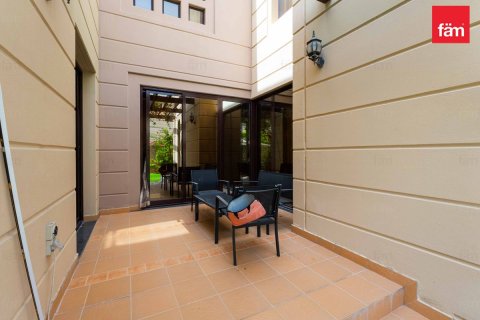 4 bedrooms Villa in Dubai, UAE No. 88857 7