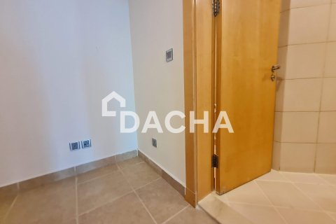 2 bedrooms Apartment in Shoreline Apartments, UAE No. 156597 4
