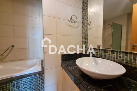 2 bedrooms Apartment in Shoreline Apartments, UAE No. 156597 7