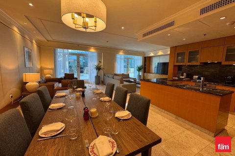 Apartment de 2 dormitorios en DIFC, UAE No. 159595 20