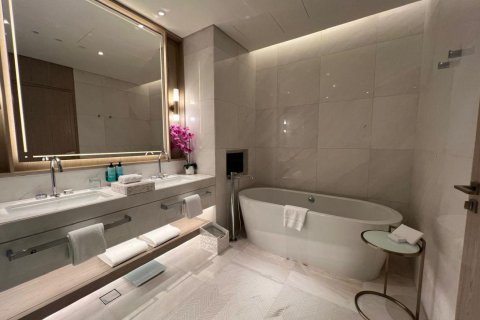 Квартира с 2 спальнями в Джумейра Бич Резиденс, ОАЭ №137510 15