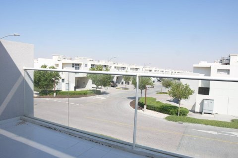 Таунхаус с 3 спальнями в DAMAC Hills (Akoya by DAMAC), ОАЭ №137515 8