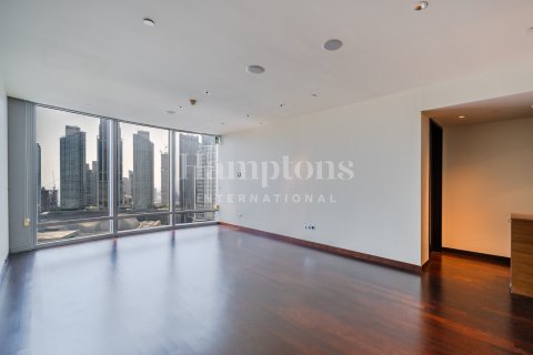 2 bedrooms Apartment in Burj Khalifa, UAE No. 165856 10