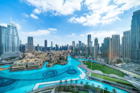 2 bedrooms Apartment in Burj Khalifa, UAE No. 165856 18